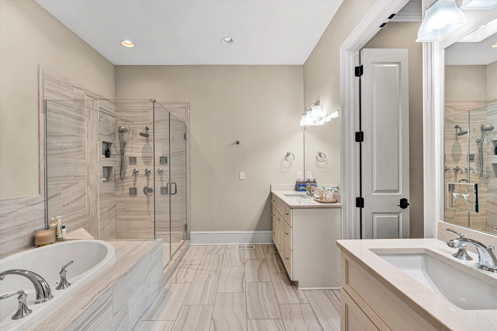125 Grande Villa DR - Photo 31