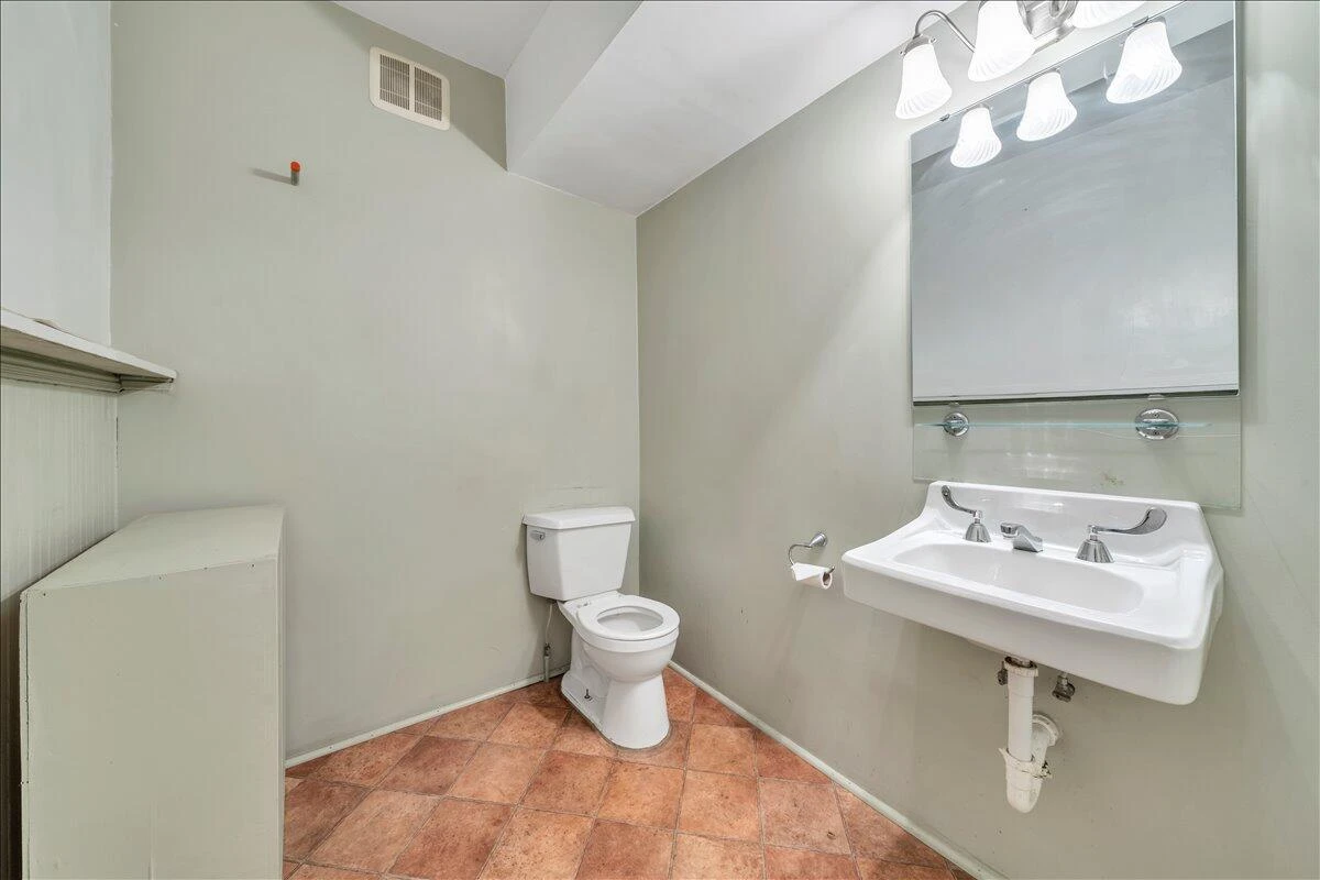 429 Elm AVE - Photo 30
