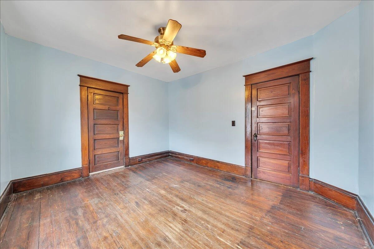 429 Elm AVE - Photo 31