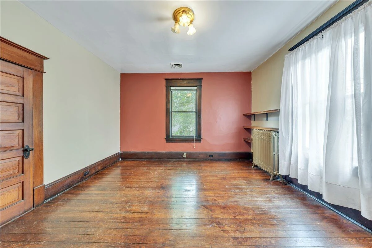 429 Elm AVE - Photo 33