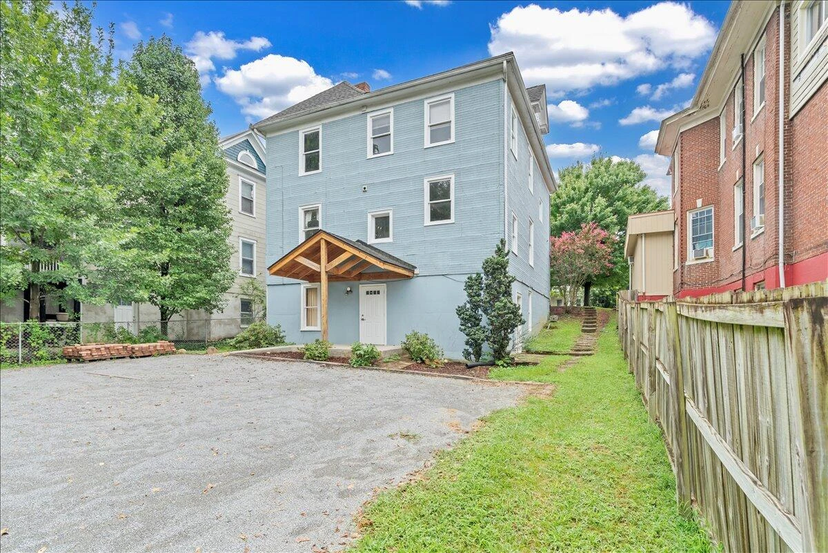 429 Elm AVE - Photo 47