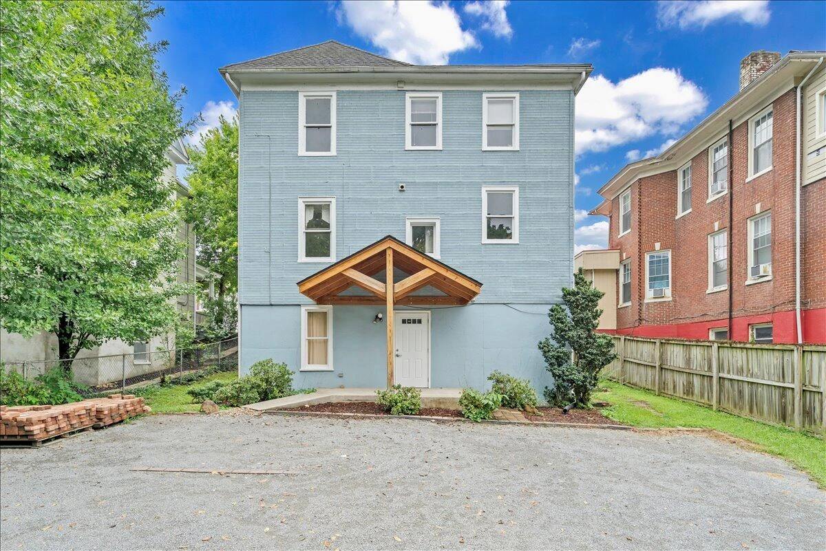 429 Elm AVE - Photo 48