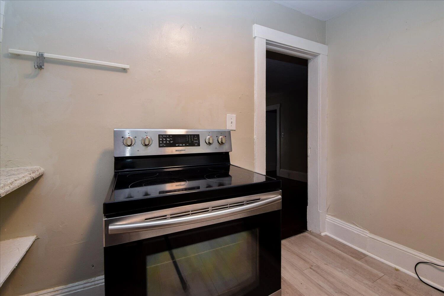 1327 Main ST - Photo 18