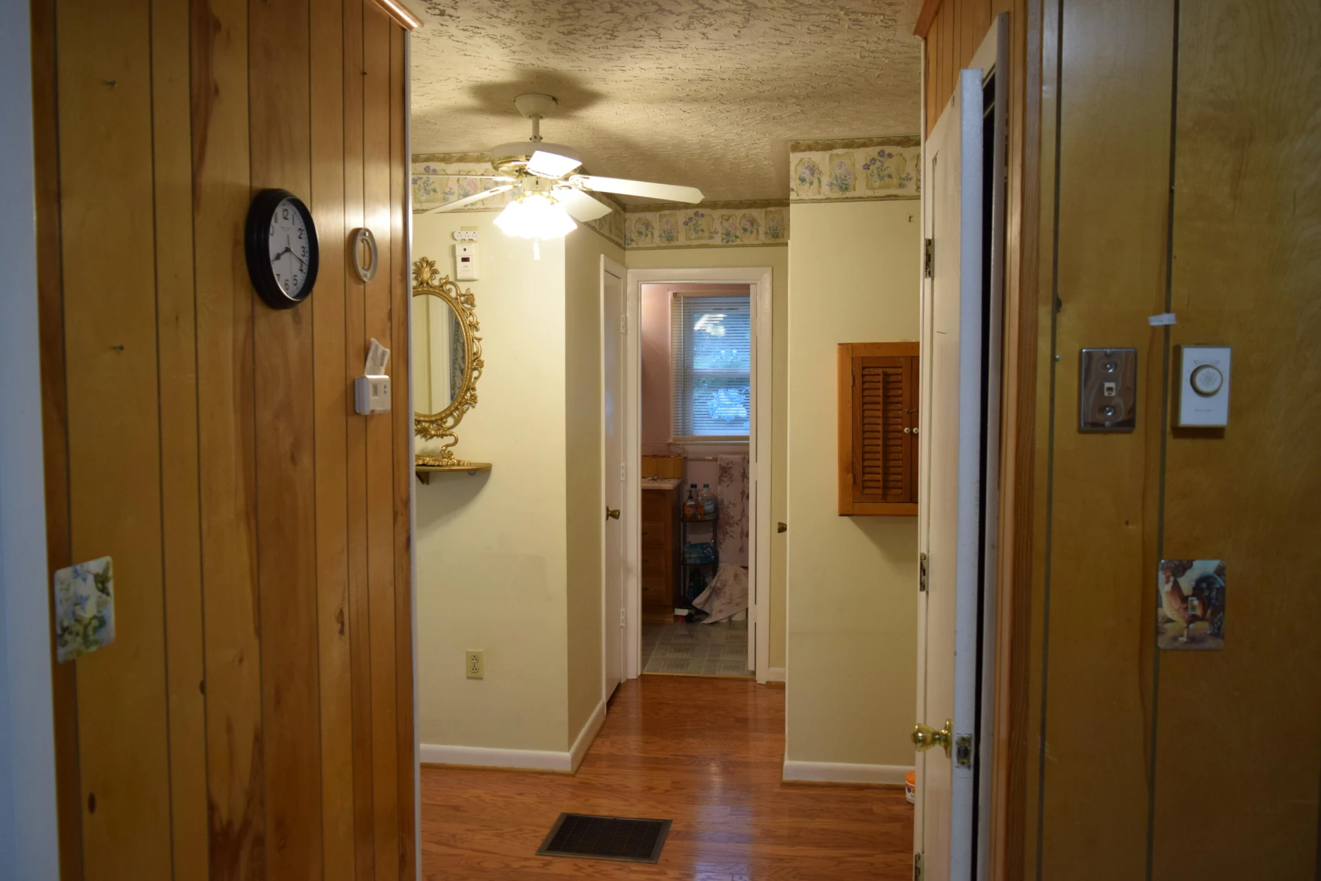 1890 Beaver Creek RD - Photo 31