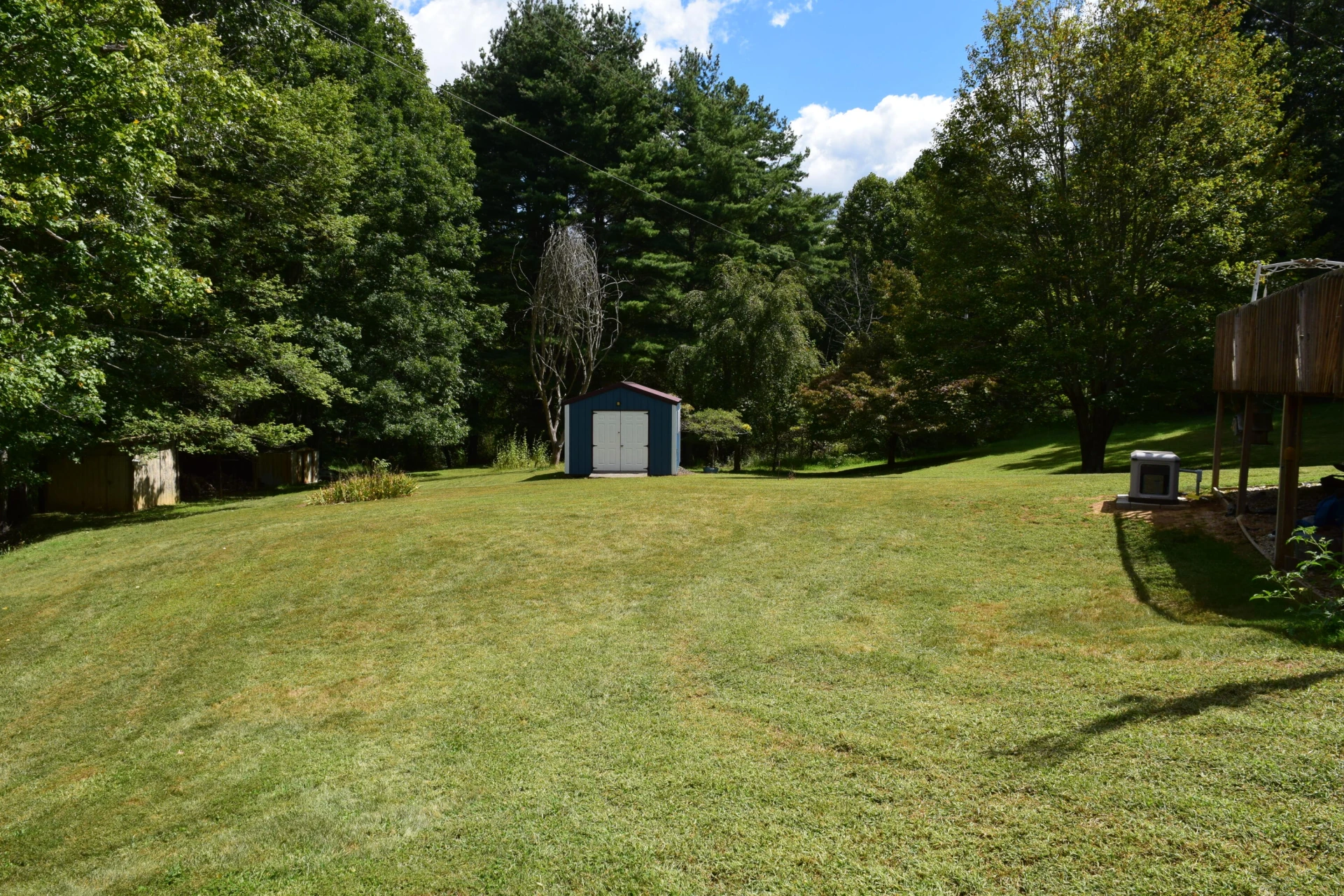 1890 Beaver Creek RD - Photo 5