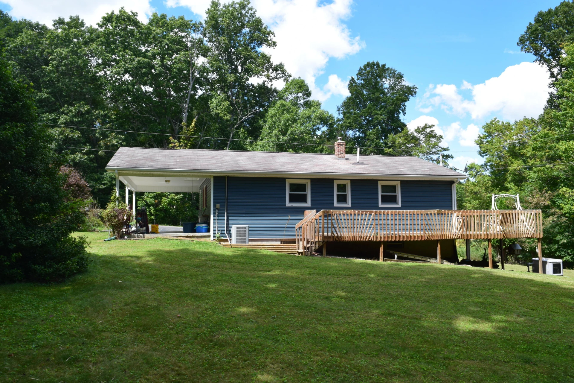 1890 Beaver Creek RD - Photo 7