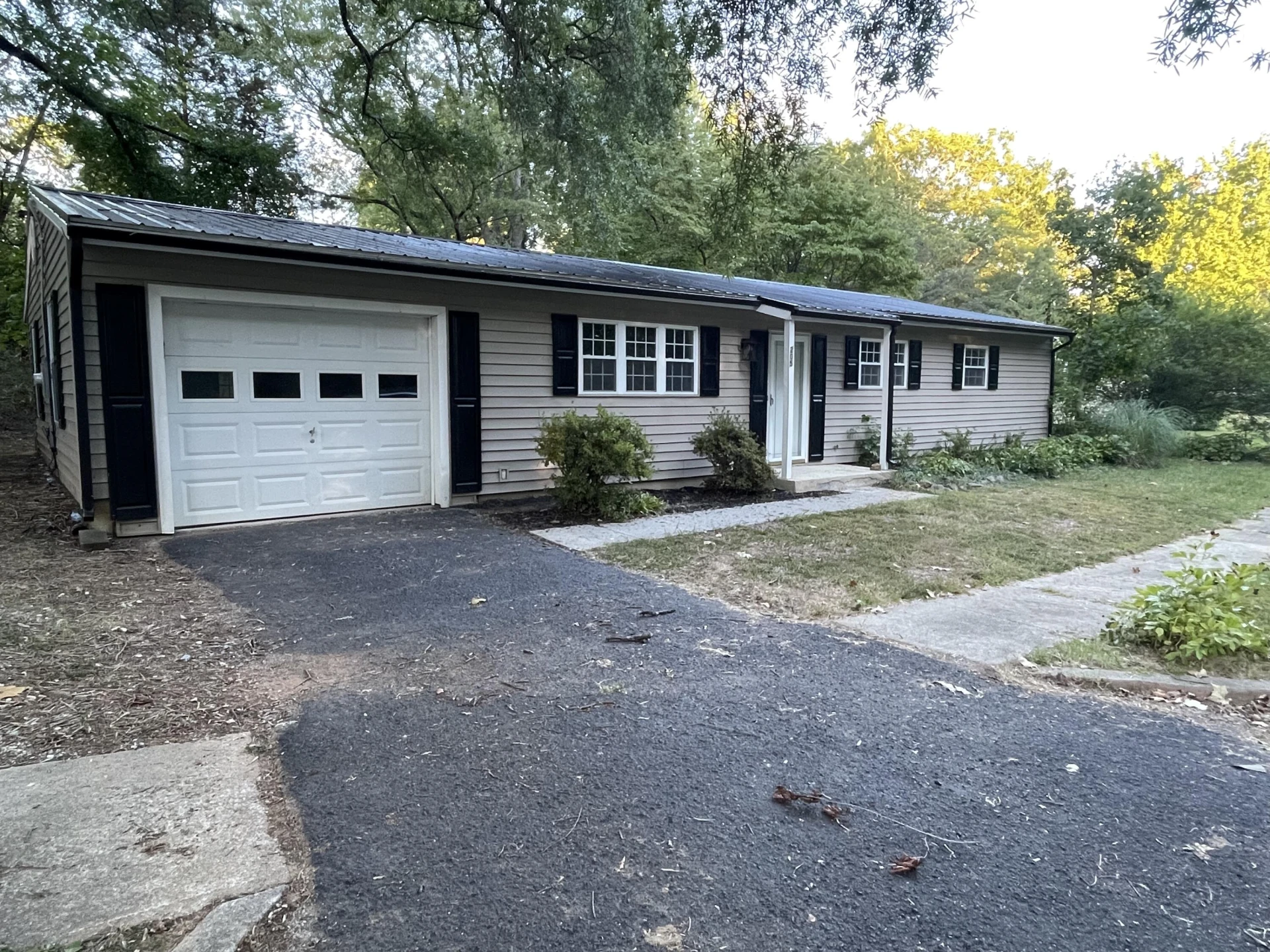 205 Forestview CIR - Photo 89