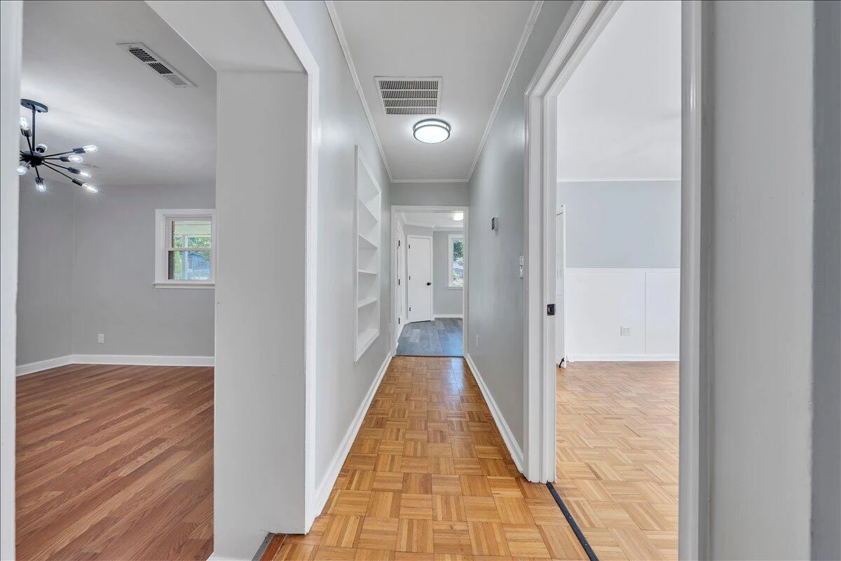 1649 Padbury AVE - Photo 17