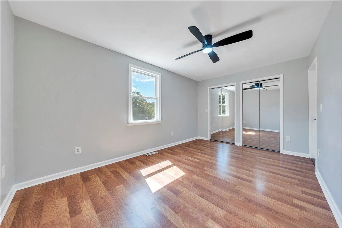 1649 Padbury AVE - Photo 21