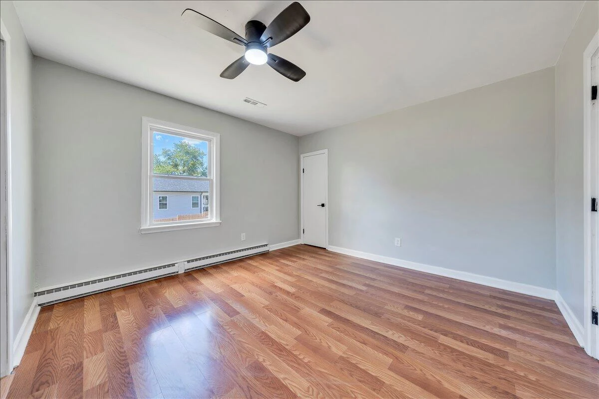 1649 Padbury AVE - Photo 23
