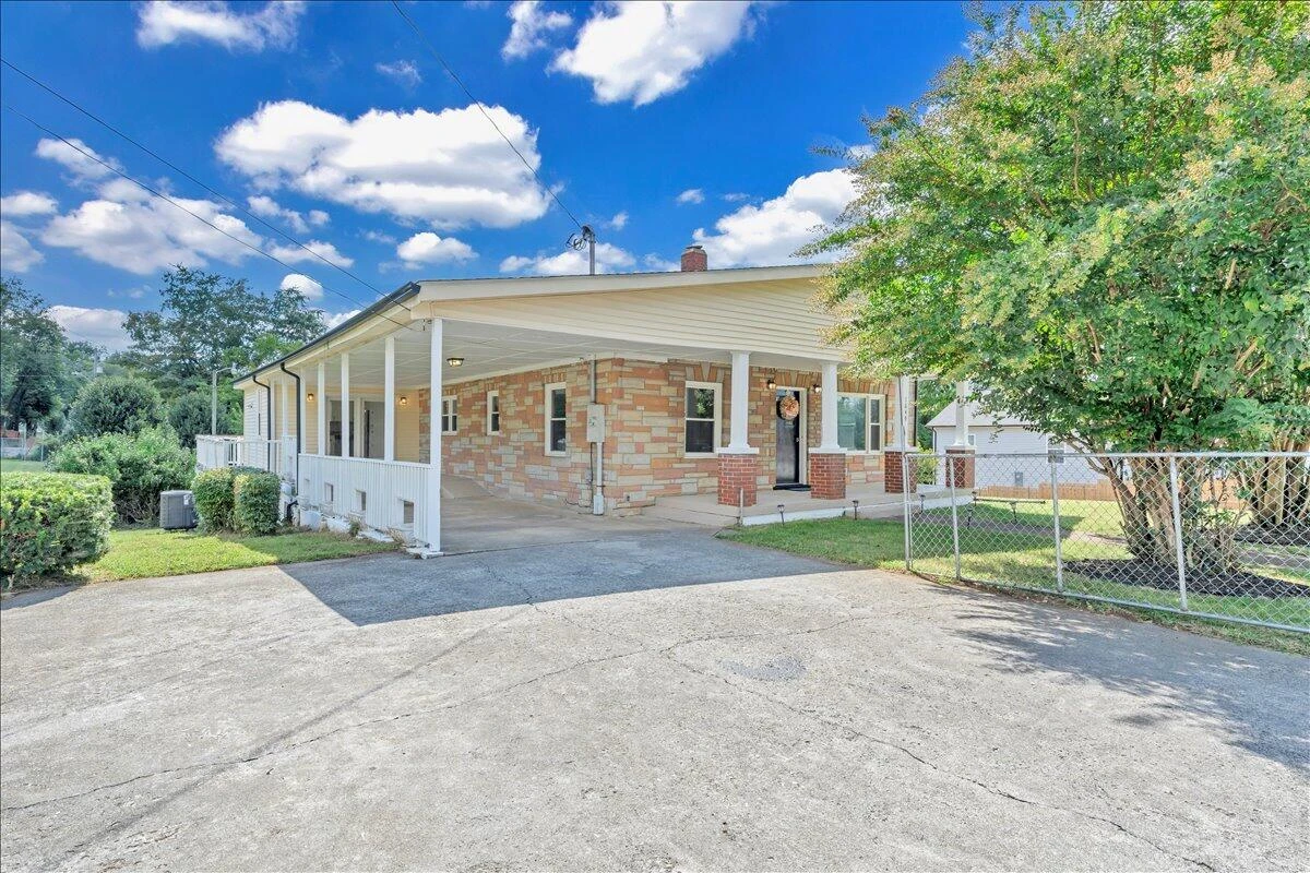 1649 Padbury AVE - Photo 40
