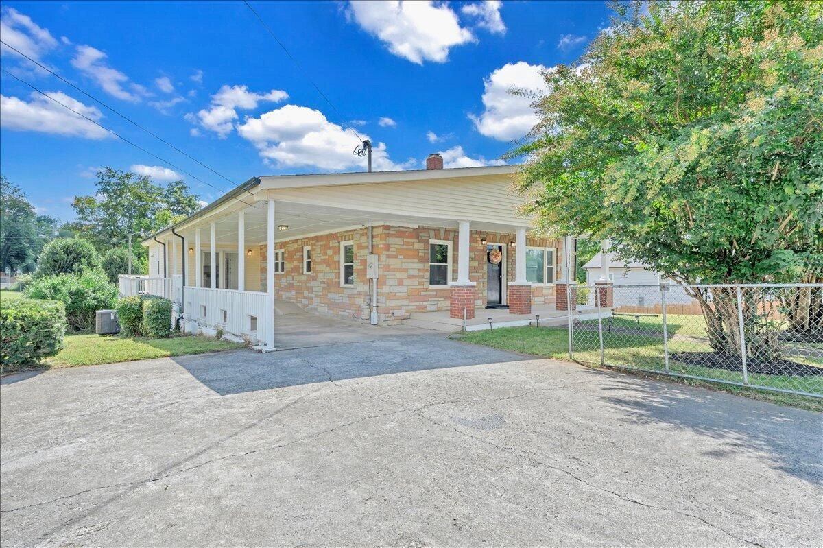 1649 Padbury AVE - Photo 41