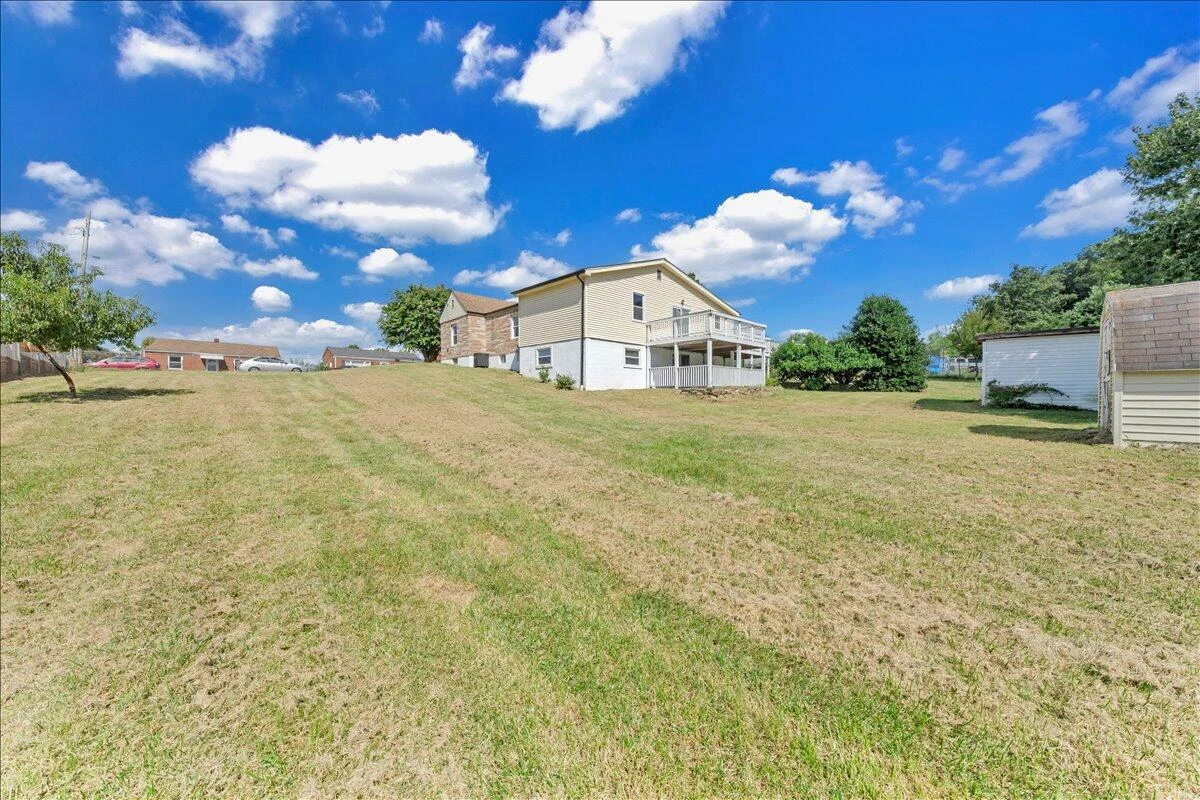 1649 Padbury AVE - Photo 49