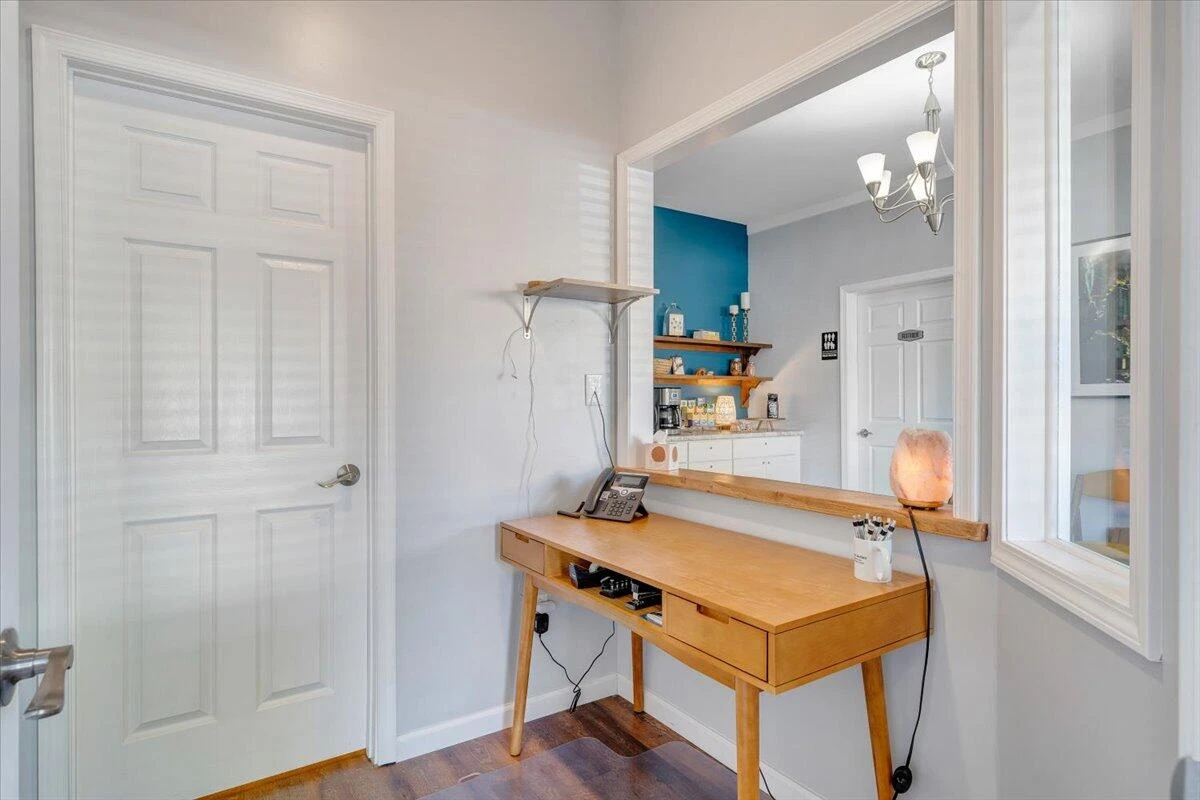708 5Th ST - Photo 21