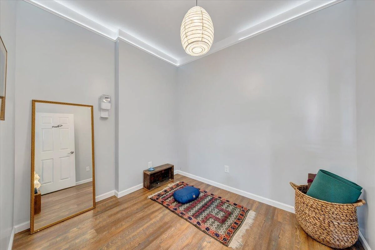 708 5Th ST - Photo 30