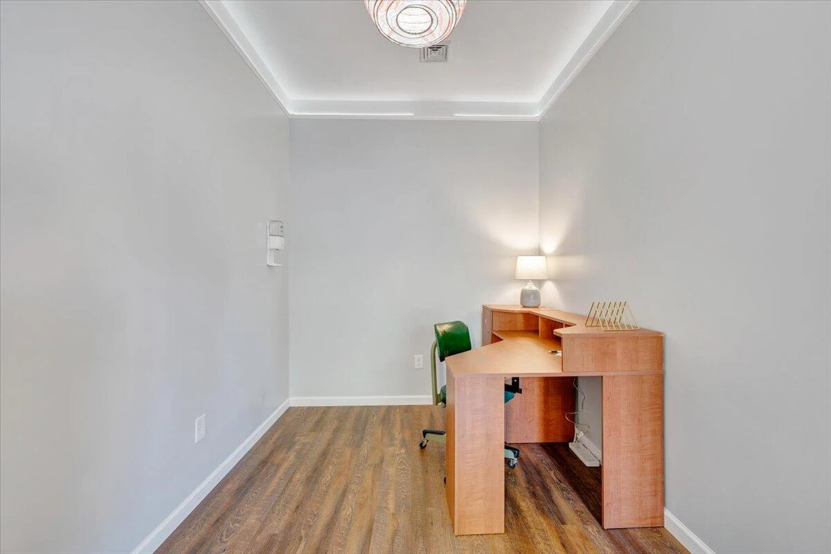 708 5Th ST - Photo 32