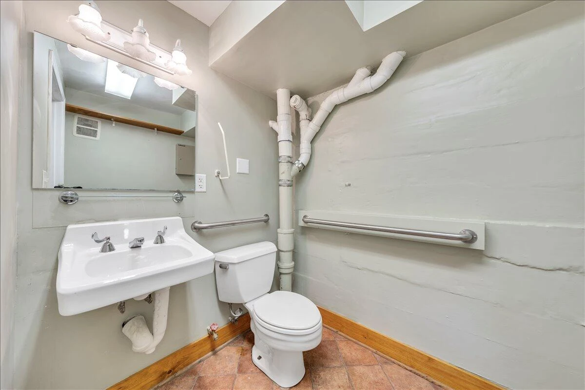 429 Elm AVE - Photo 39