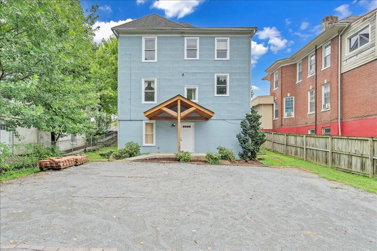 429 Elm AVE - Photo 40