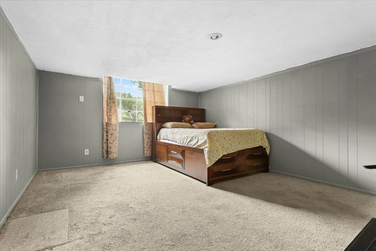 1019 Silverwood RD - Photo 28