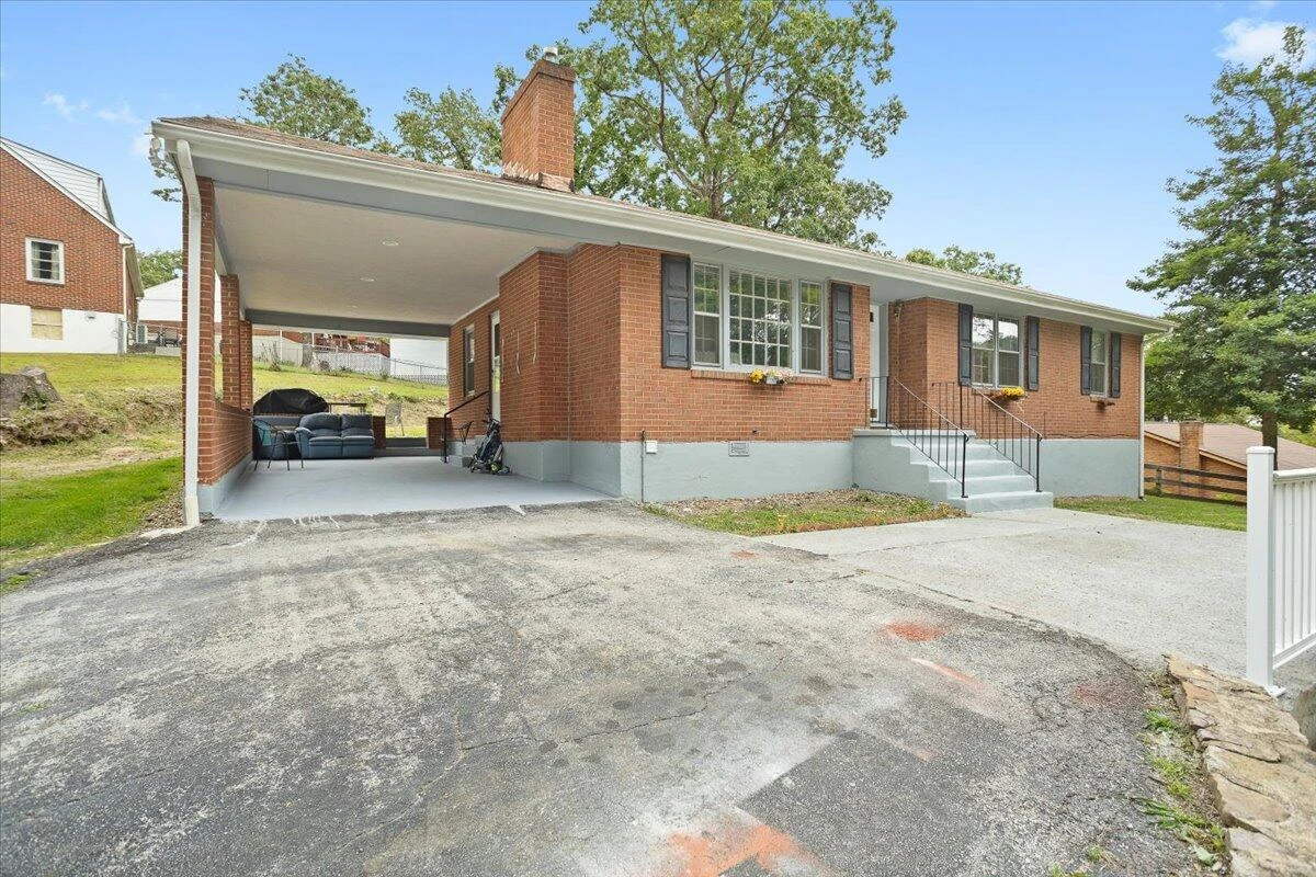 1019 Silverwood RD - Photo 34