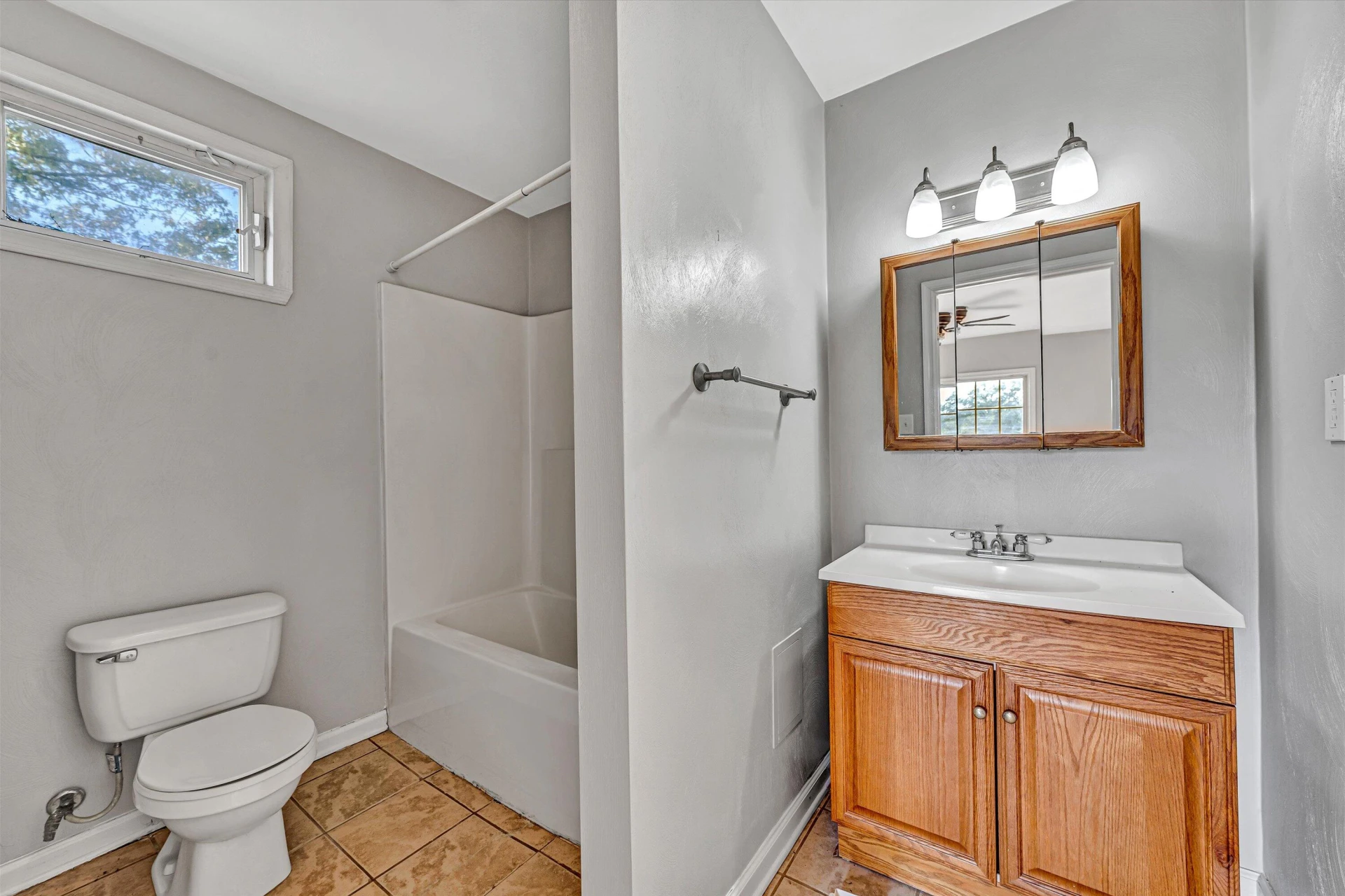 1130 Van Buren ST - Photo 11