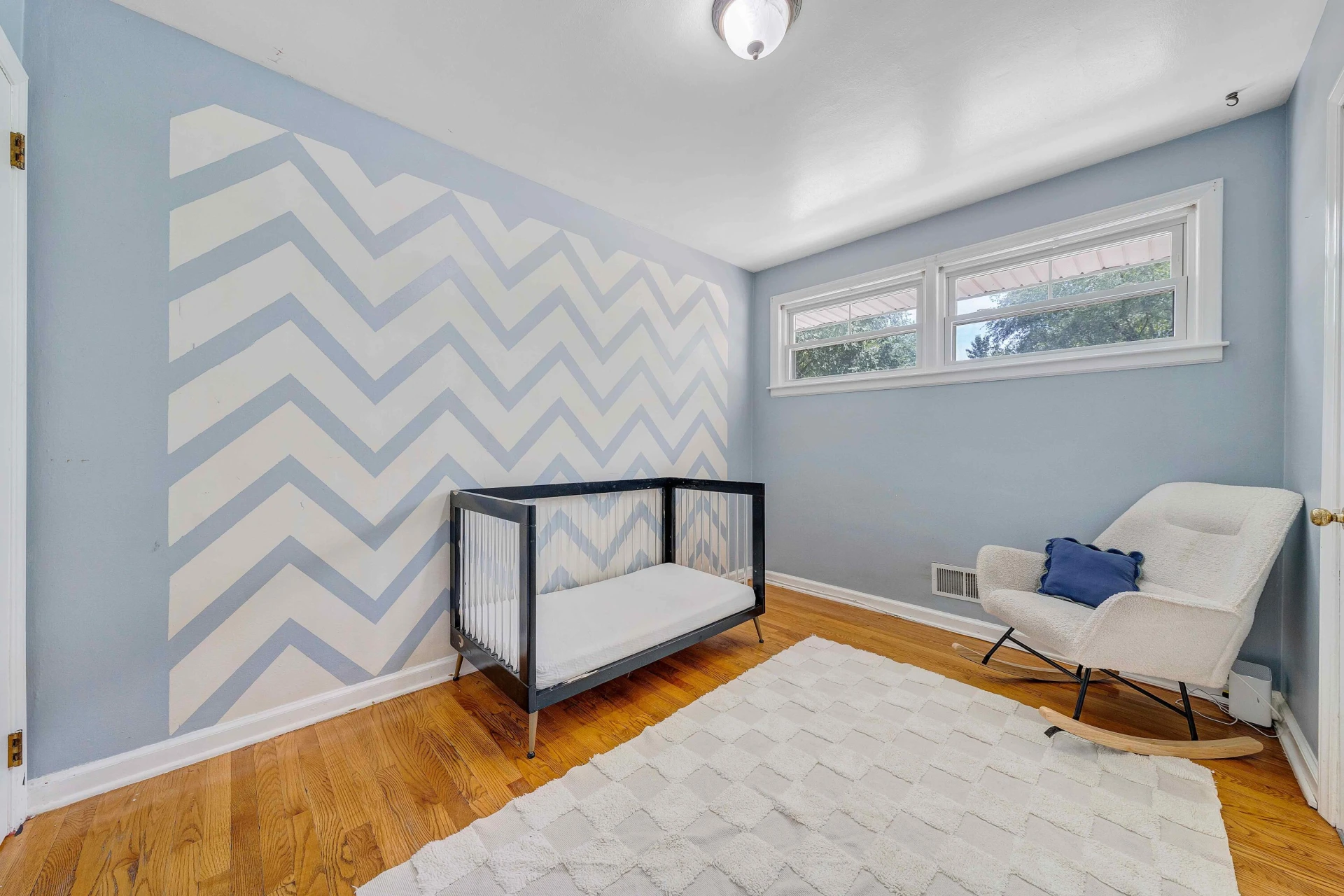 2817 Bradley ST - Photo 17