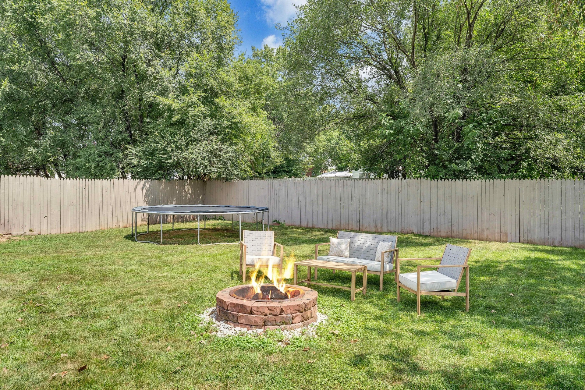 2817 Bradley ST - Photo 26
