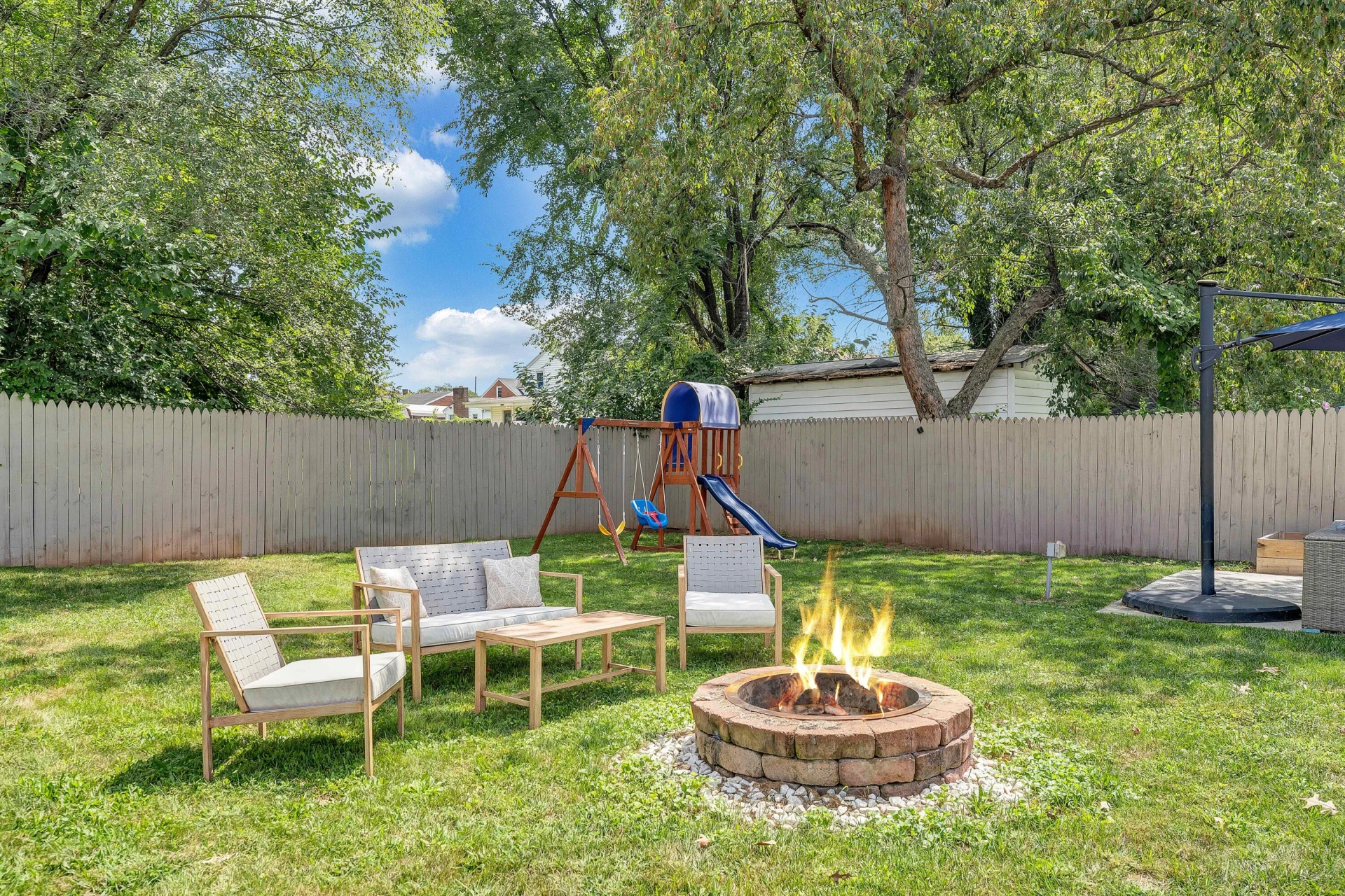 2817 Bradley ST - Photo 27