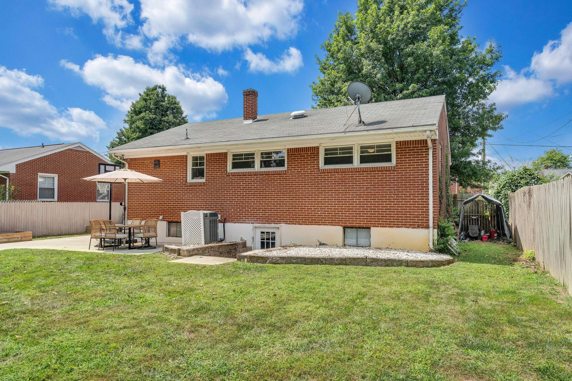 2817 Bradley ST - Photo 30