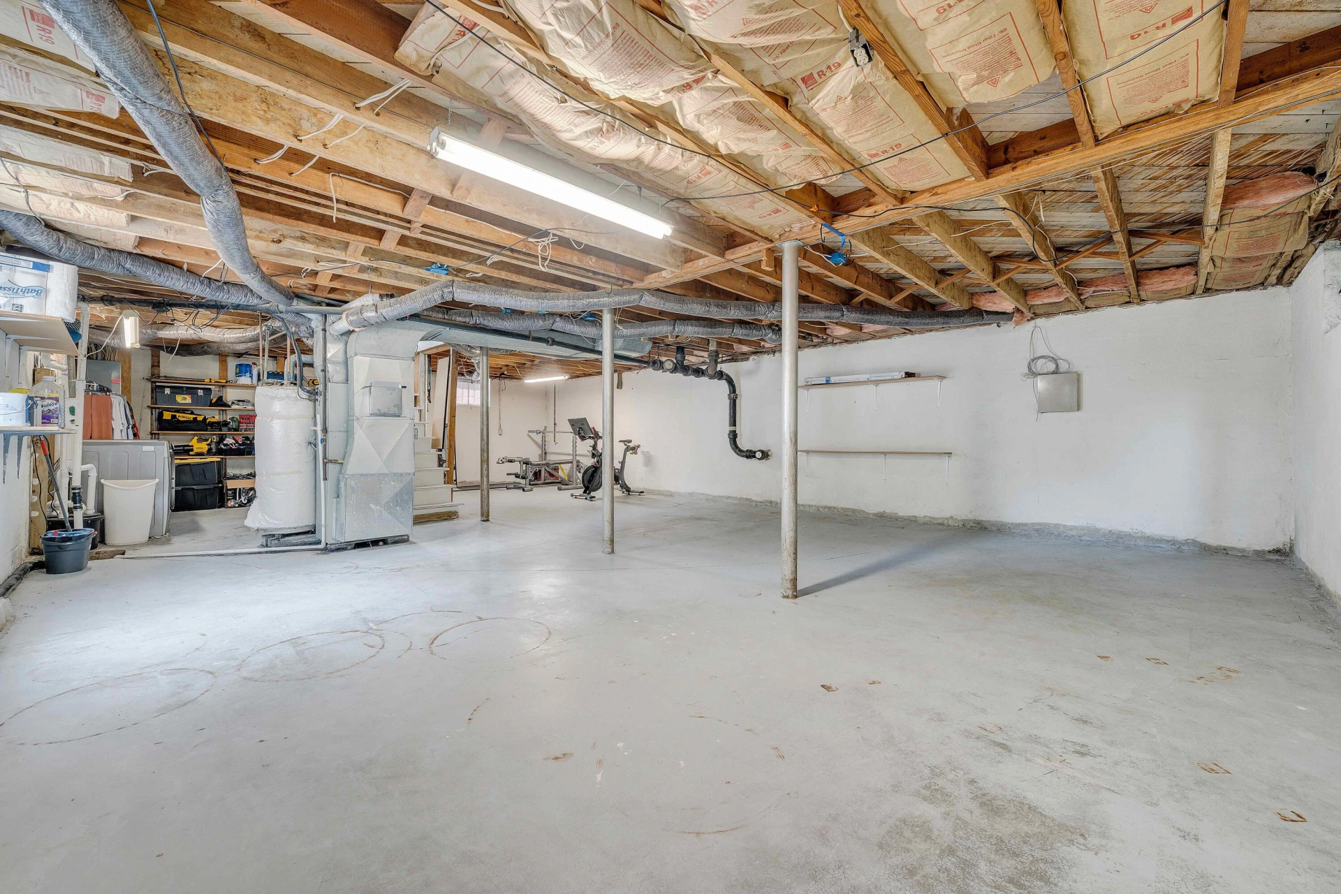 2817 Bradley ST - Photo 36
