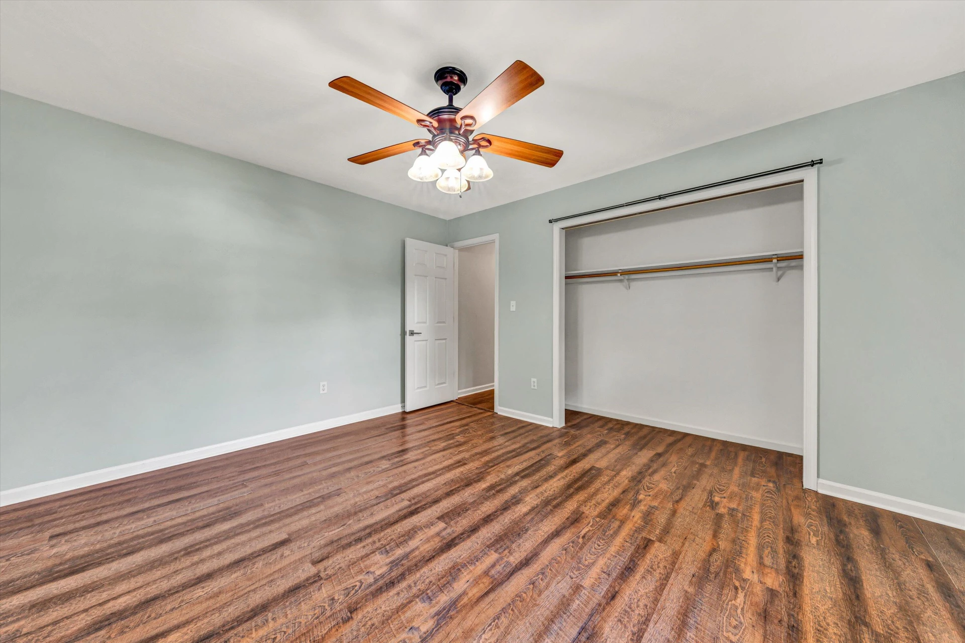 845 Pinewood DR - Photo 19