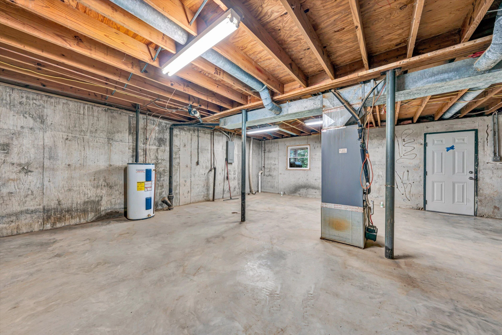 845 Pinewood DR - Photo 24