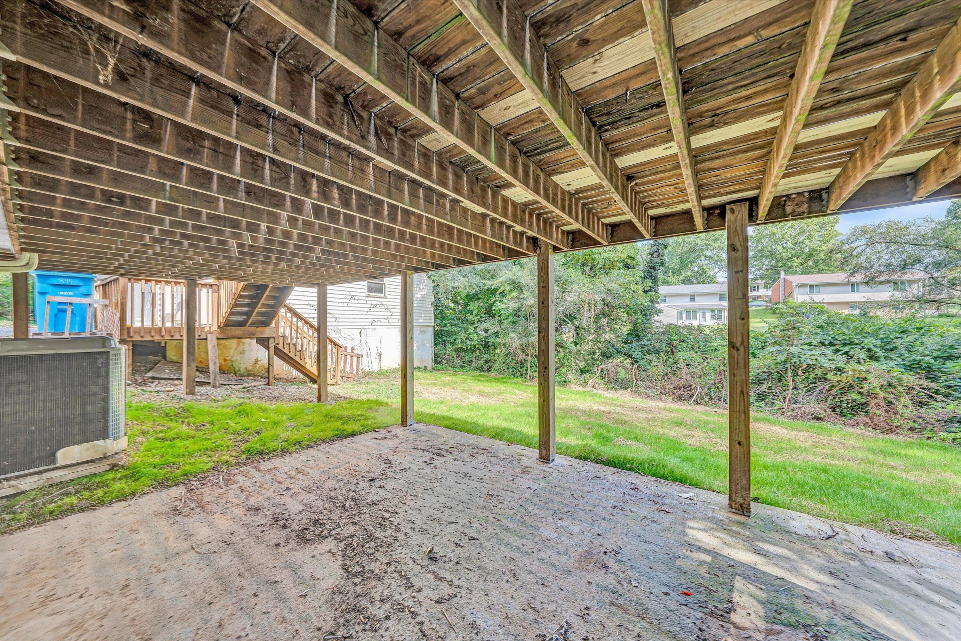 845 Pinewood DR - Photo 26