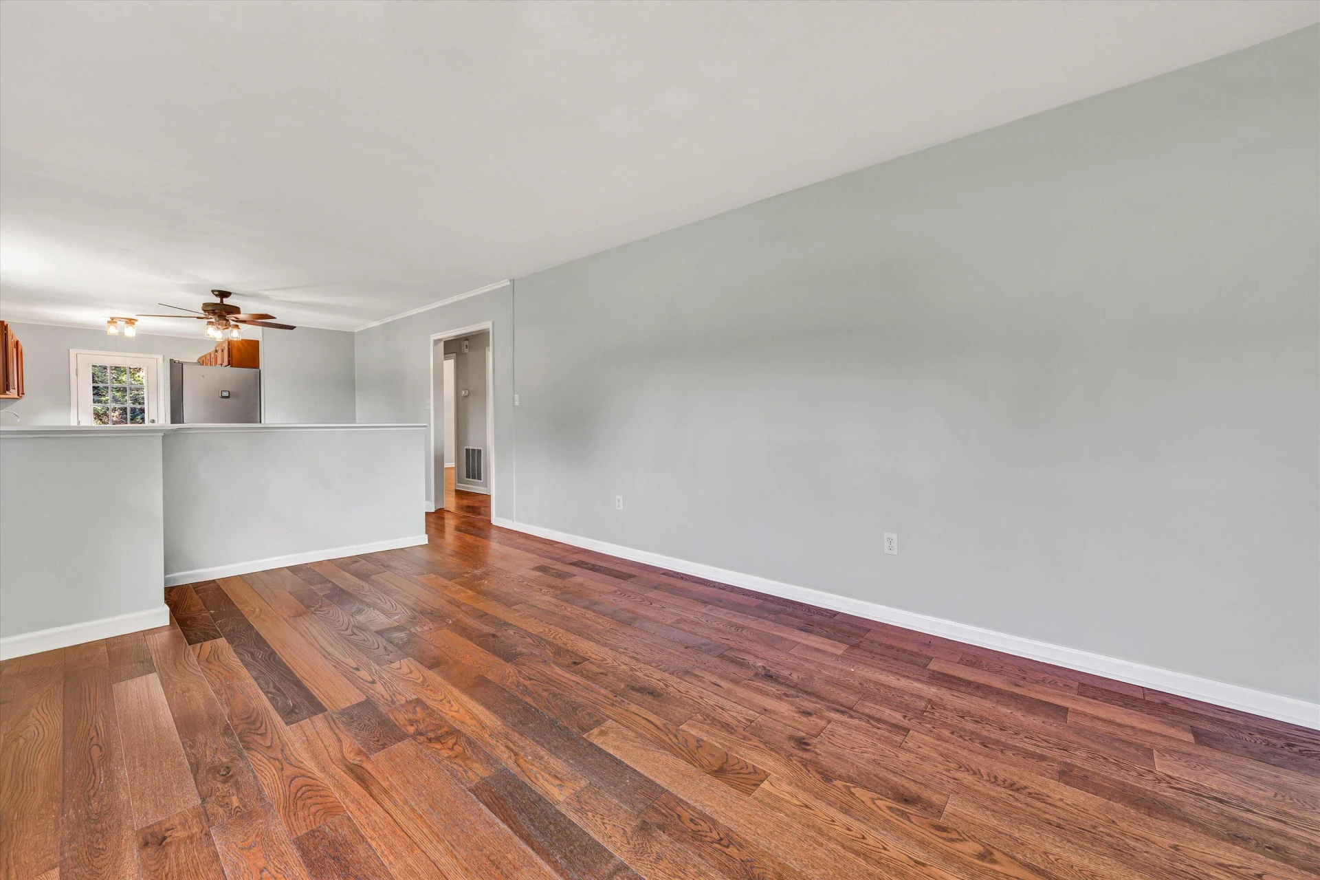 845 Pinewood DR - Photo 7
