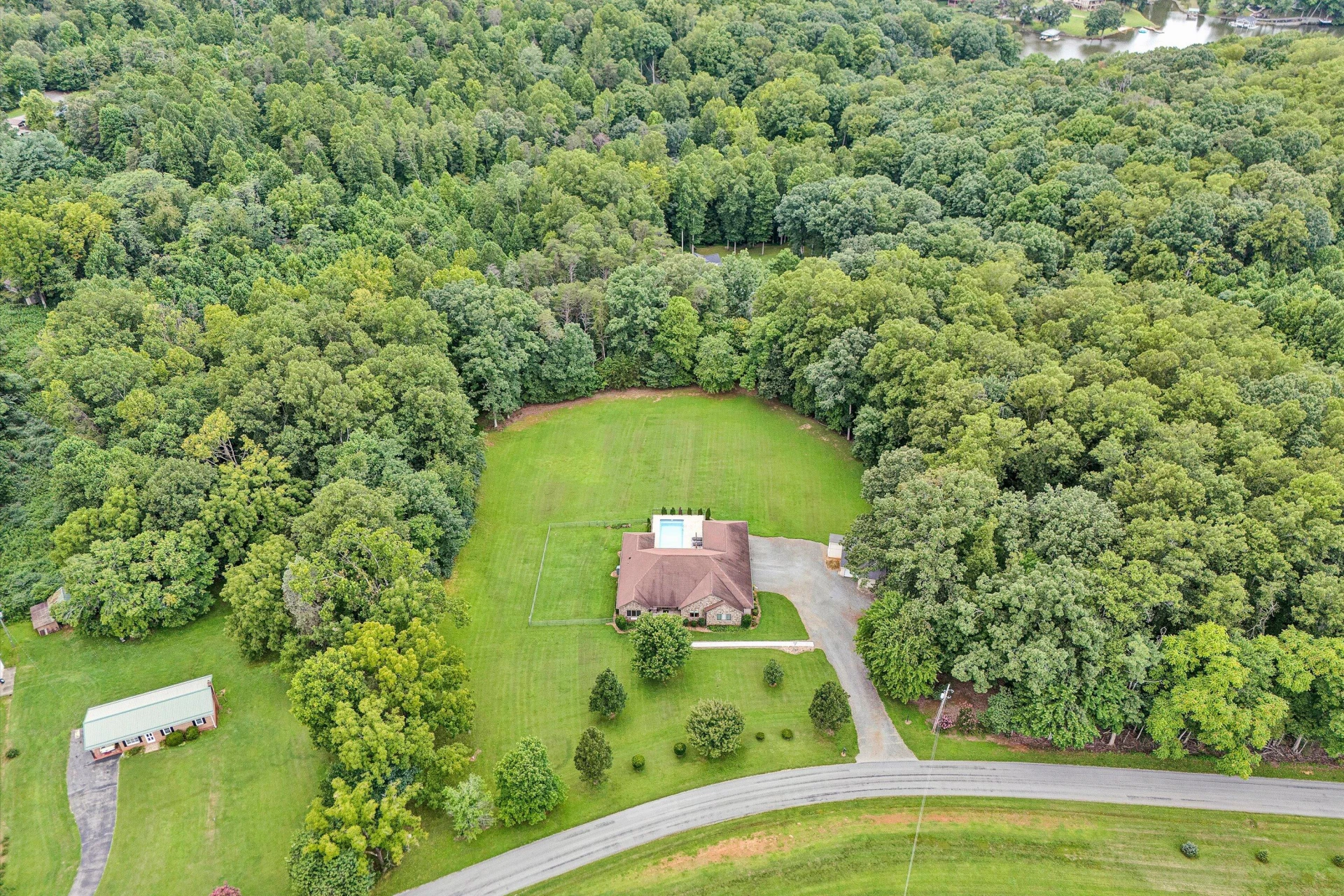 1841 Old Salem School RD - Photo 48