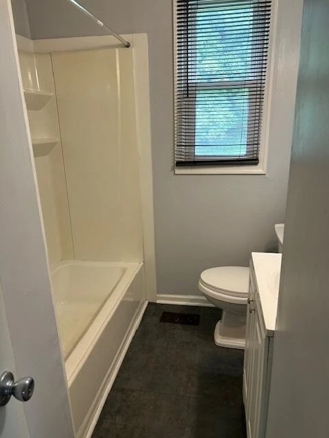 1107 Forest Park BLVD - Photo 10