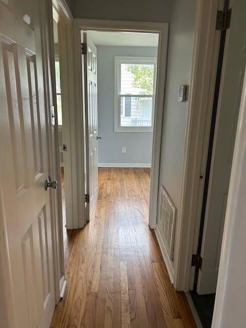 1107 Forest Park BLVD - Photo 5