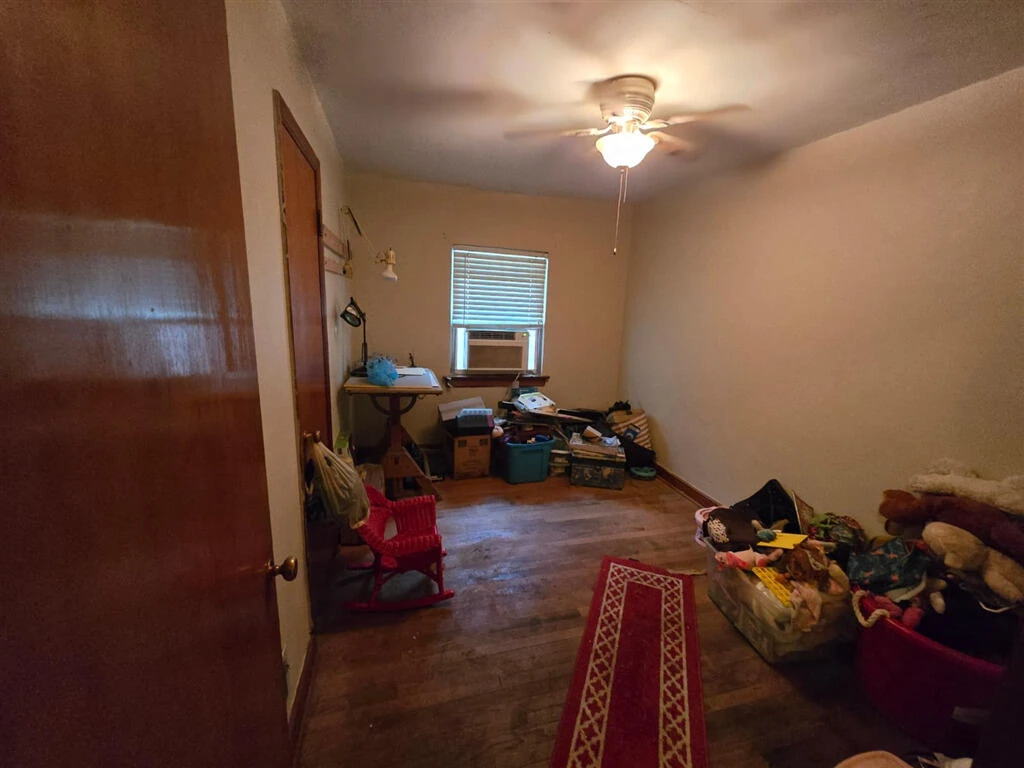 3417 Windsor RD - Photo 19