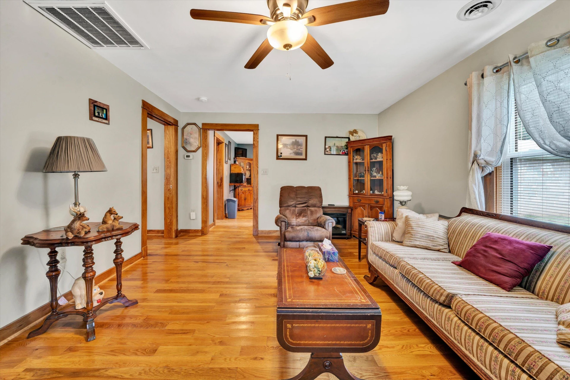 748 Shafer LN - Photo 13