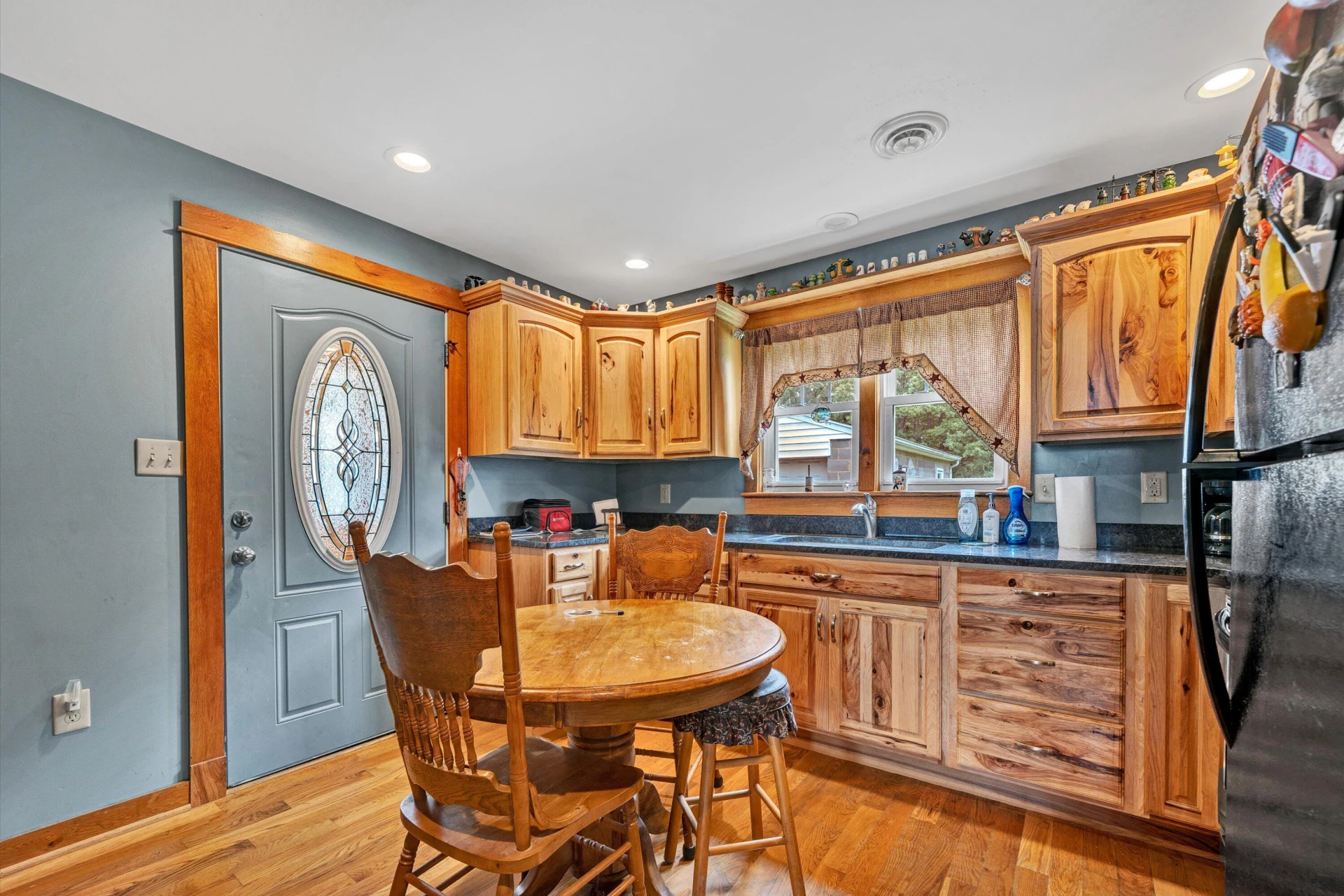 748 Shafer LN - Photo 15