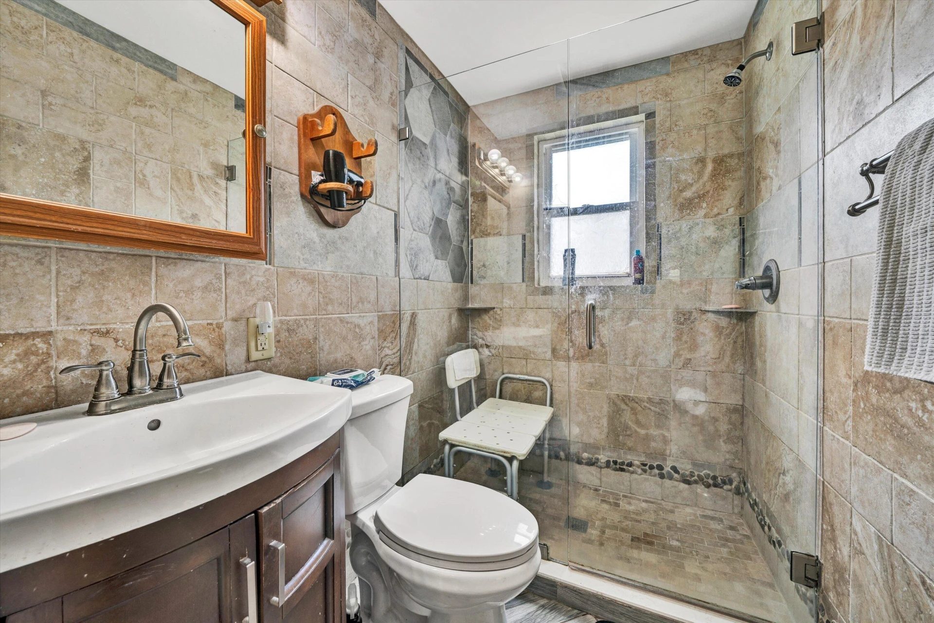 748 Shafer LN - Photo 19