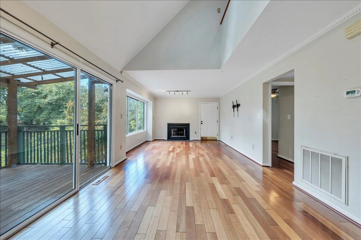 3121 Corbieshaw RD - Photo 14