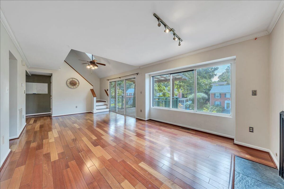 3121 Corbieshaw RD - Photo 18