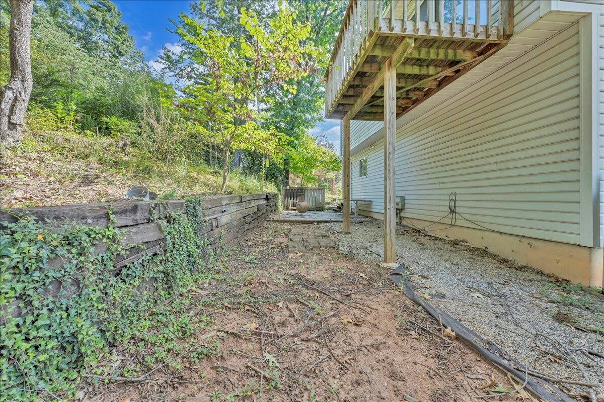 3121 Corbieshaw RD - Photo 39
