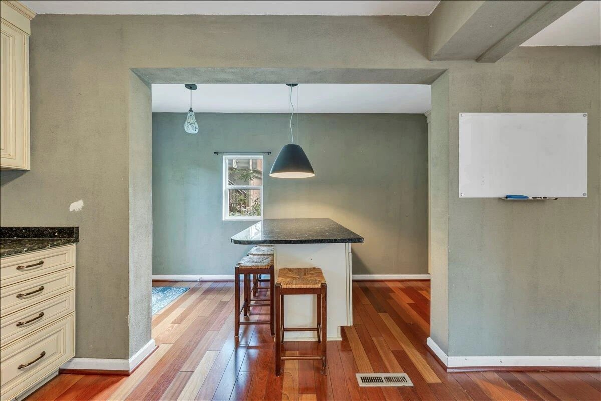 3121 Corbieshaw RD - Photo 10
