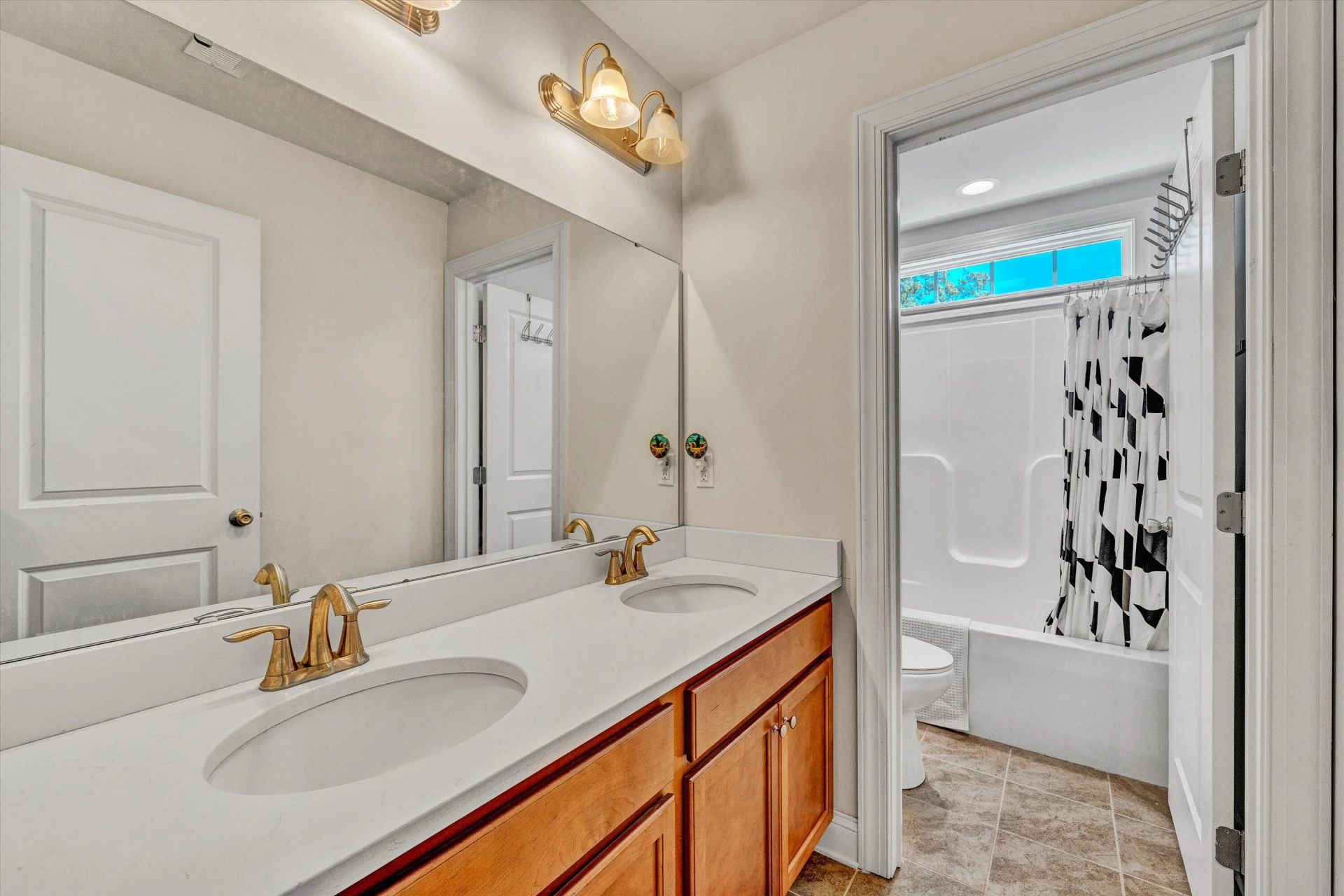 5894 Ivy Park DR - Photo 31
