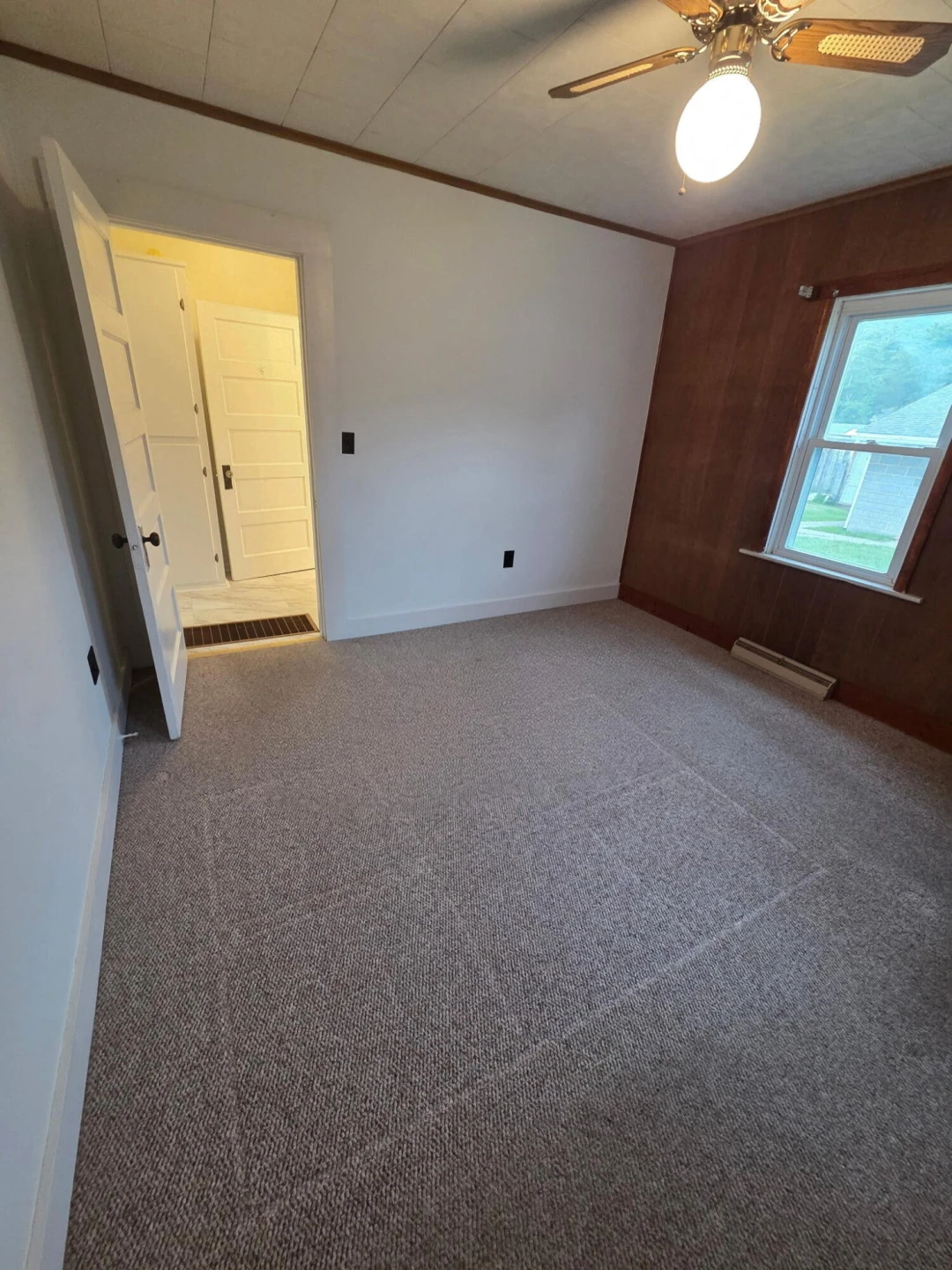 719 Pocahontas AVE - Photo 2