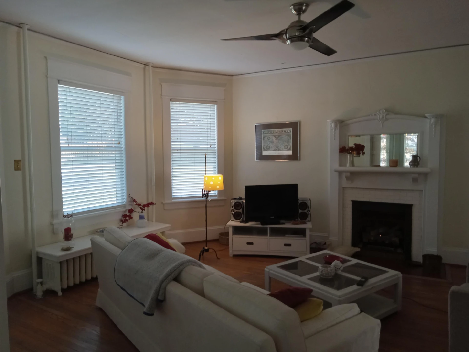 1845 Cambridge AVE - Photo 11