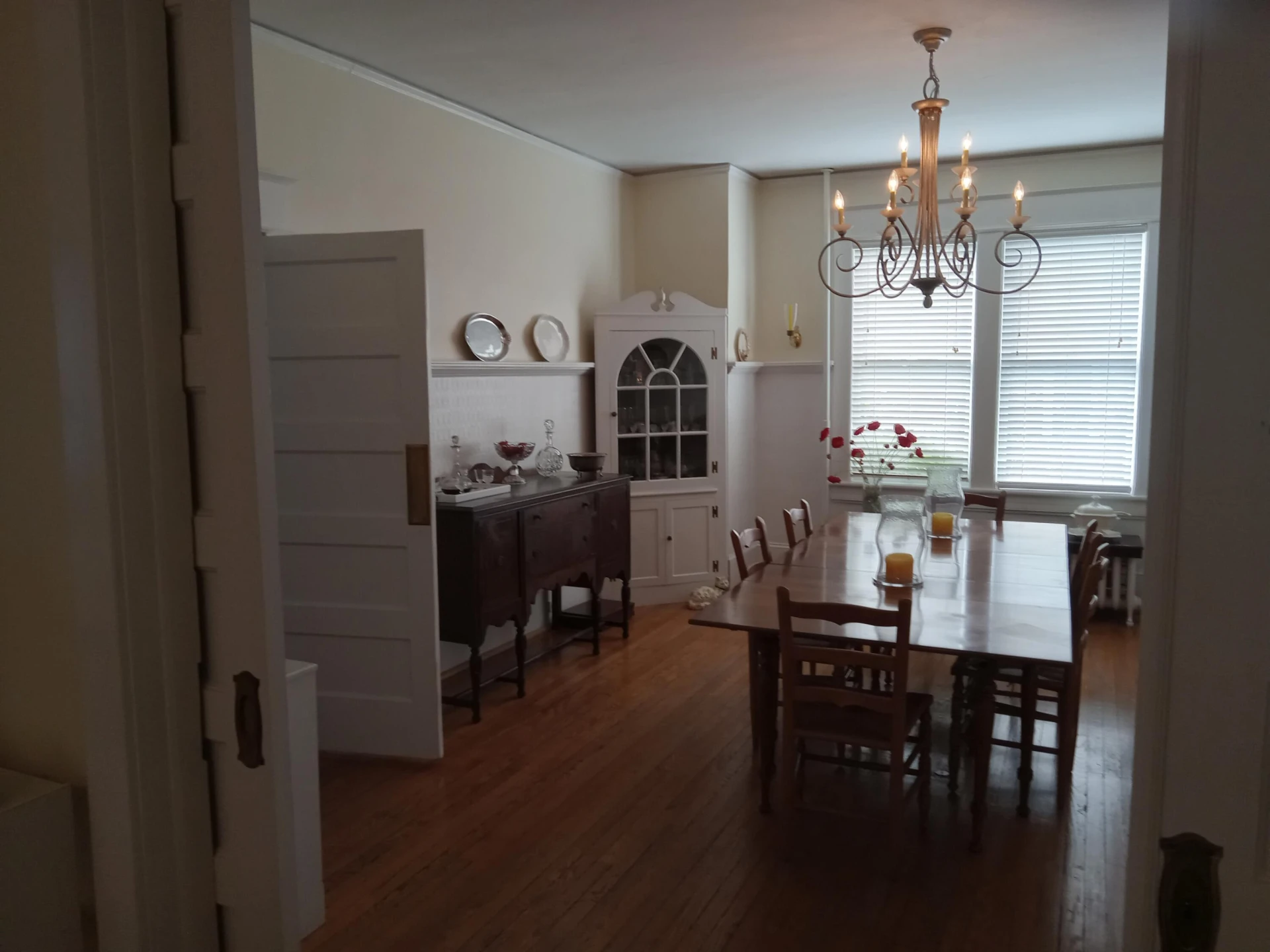 1845 Cambridge AVE - Photo 5