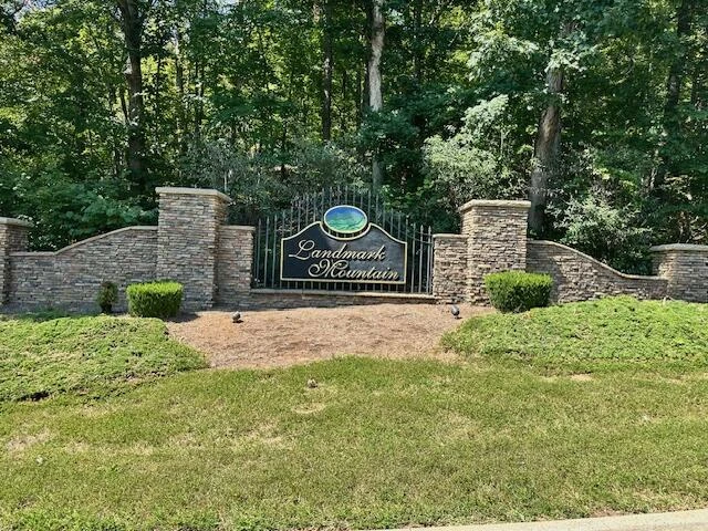 Lot 23 Summit DR